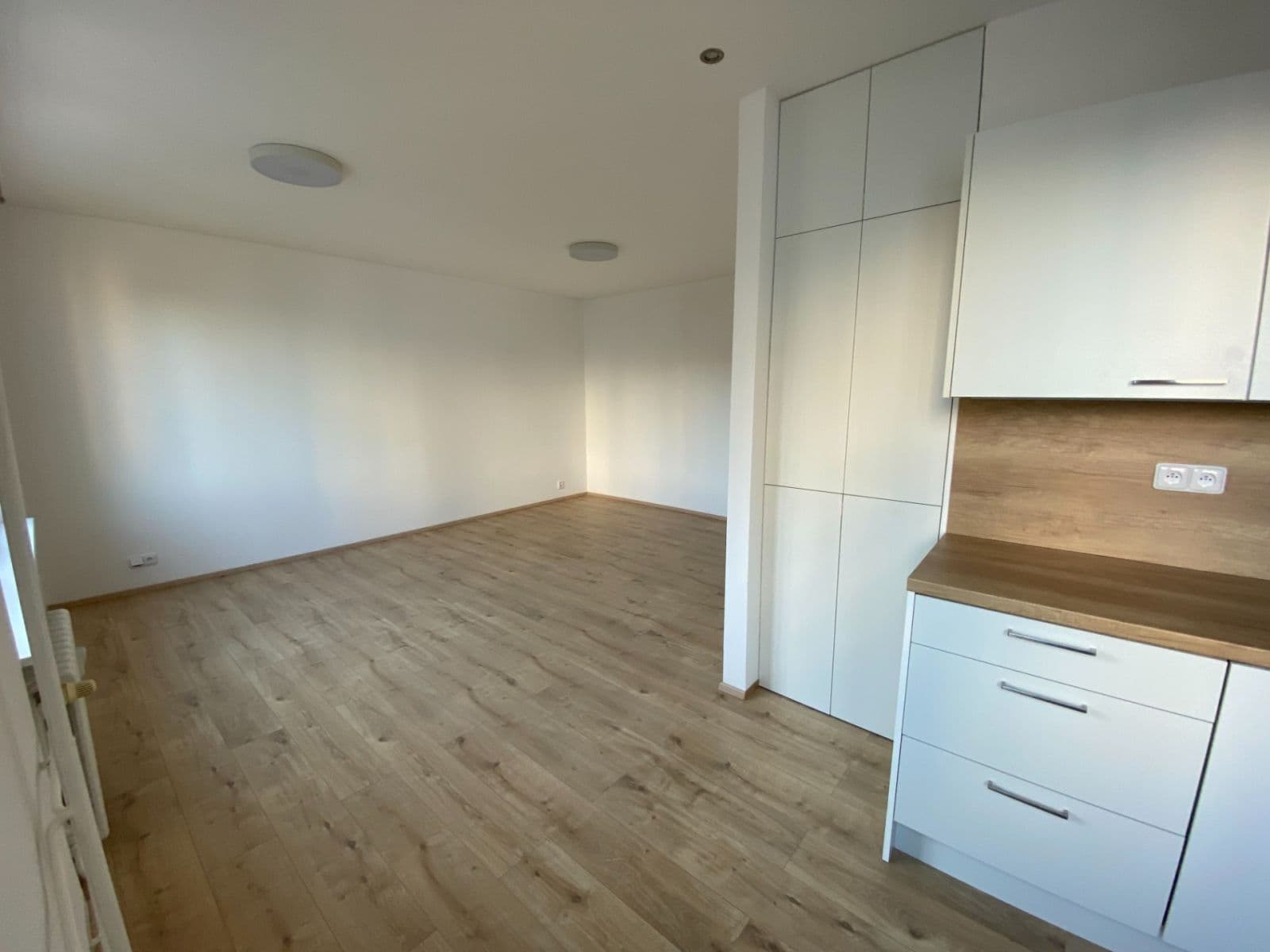 Prenájom bytu 2-izbový 54 m², Bojanovická, Praha, Praha Prenájom bytu 2-izbový 54 m², Bojanovická, Praha, Praha