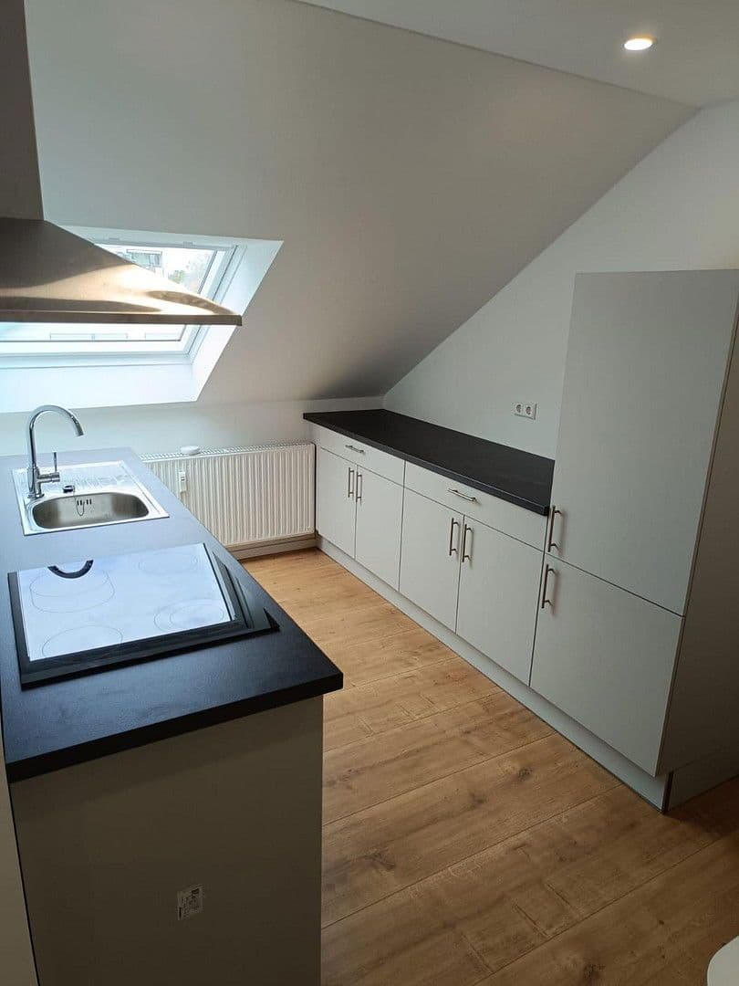 Prenájom bytu 1-izbový 26 m², Güglinger Strasse 11, Heilbronn, Bádensko-Wurttembersko Prenájom bytu 1-izbový 26 m², Güglinger Strasse 11, Heilbronn, Bádensko-Wurttembersko