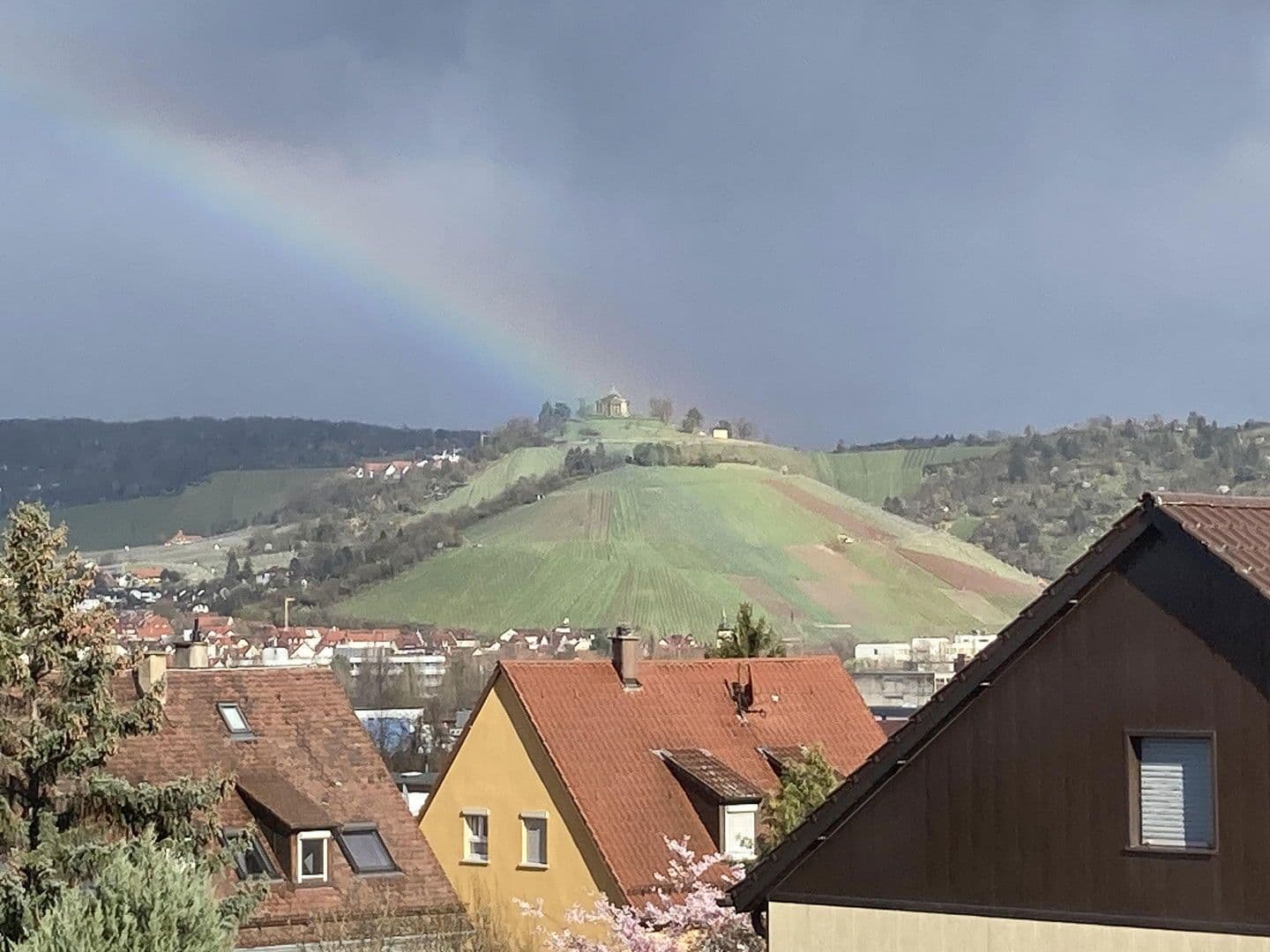 Predaj bytu 4-izbový 106 m², Stuttgart, Bádensko-Wurttembersko Predaj bytu 4-izbový 106 m², Stuttgart, Bádensko-Wurttembersko