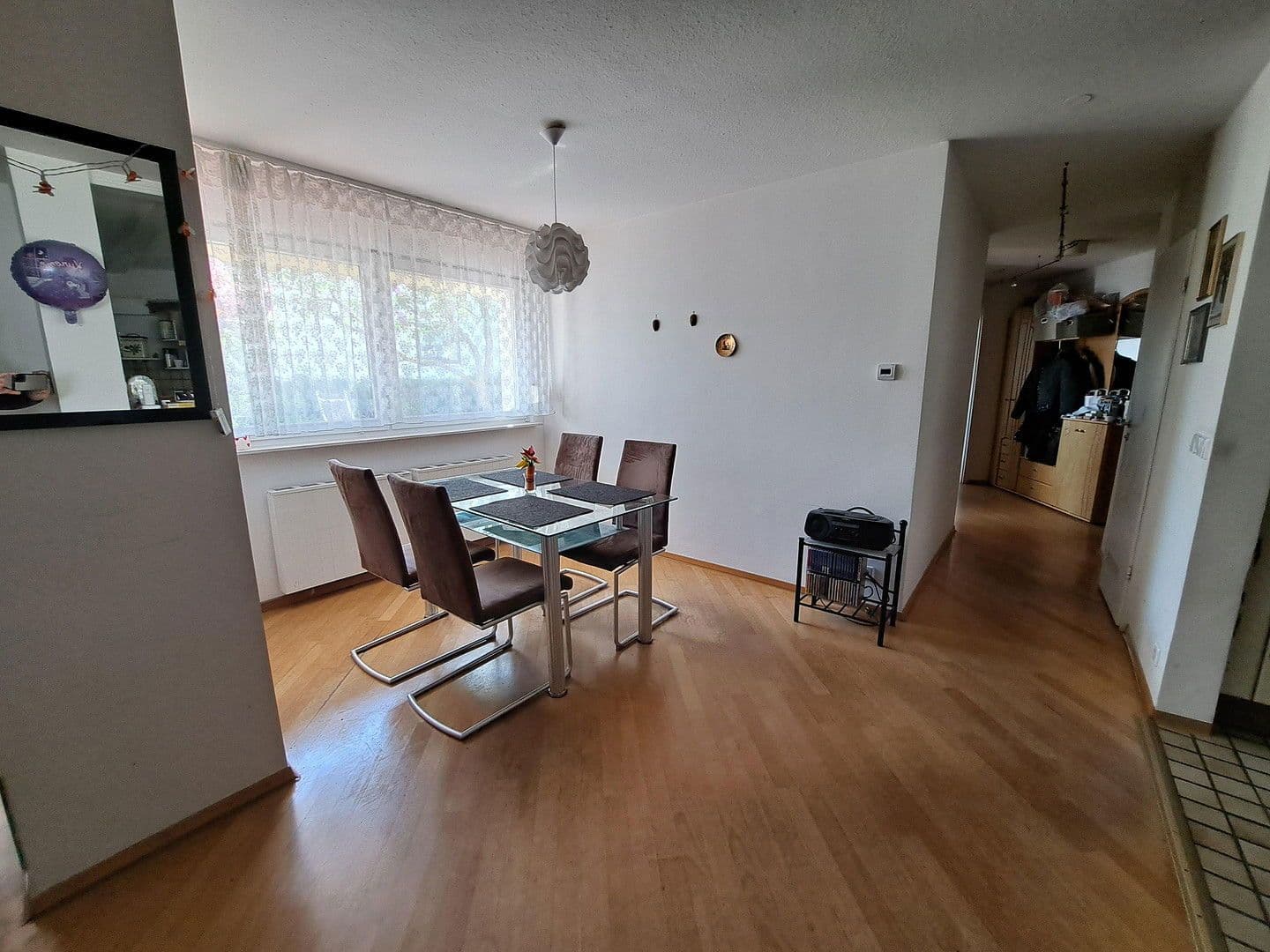 Predaj bytu 4-izbový 106 m², Stuttgart, Bádensko-Wurttembersko Predaj bytu 4-izbový 106 m², Stuttgart, Bádensko-Wurttembersko