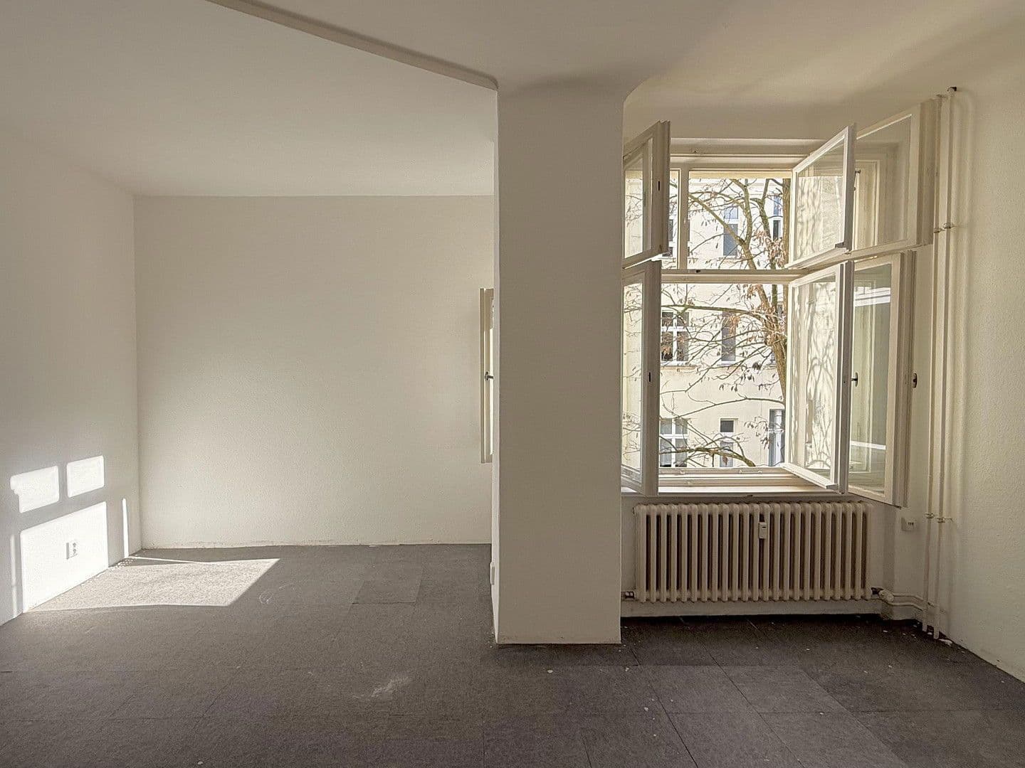 Predaj bytu 1-izbový 43 m², Berlin, Berlín Predaj bytu 1-izbový 43 m², Berlin, Berlín