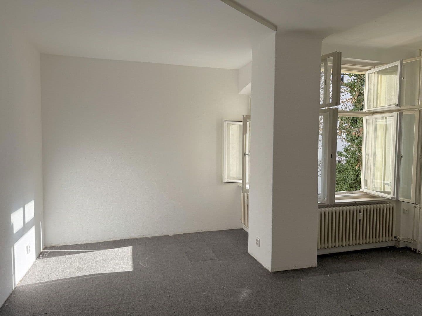 Predaj bytu 1-izbový 43 m², Berlin, Berlín Predaj bytu 1-izbový 43 m², Berlin, Berlín