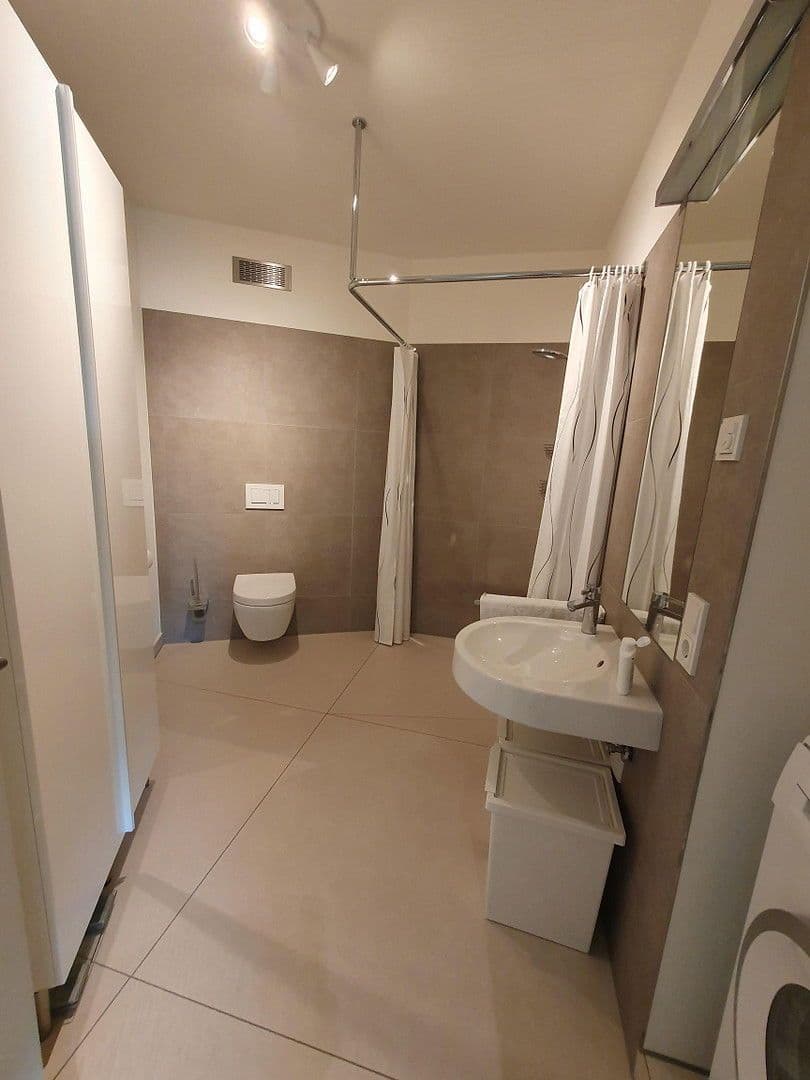 Prenájom bytu 2-izbový 59 m², Sülldorfer Kirchenweg 202, Hamburg, Hamburg Prenájom bytu 2-izbový 59 m², Sülldorfer Kirchenweg 202, Hamburg, Hamburg