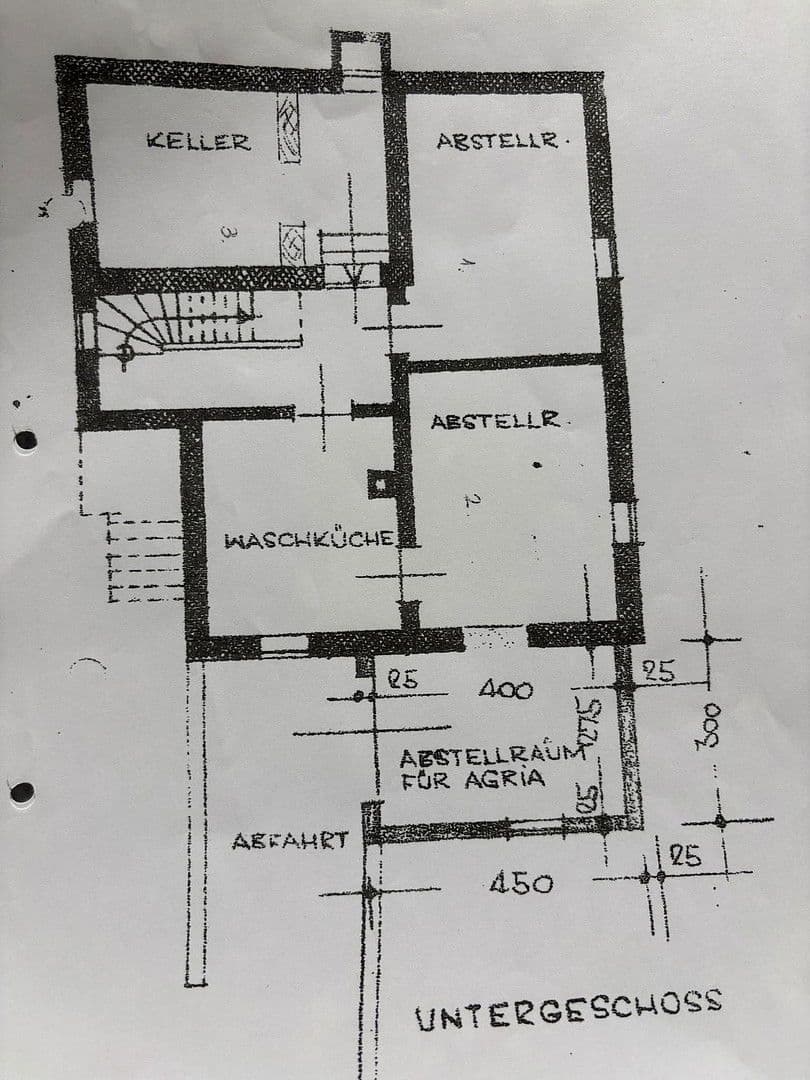 Predaj domu 155 m², pozemek 412 m², Brackenheim, Bádensko-Wurttembersko Predaj domu 155 m², pozemek 412 m², Brackenheim, Bádensko-Wurttembersko