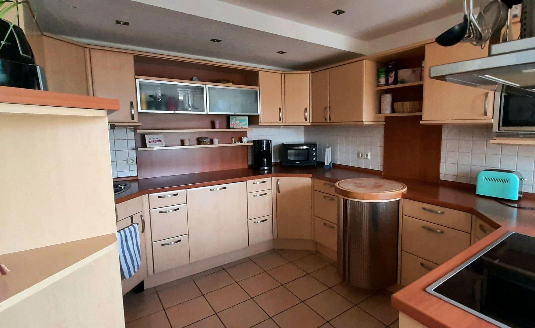 Prenájom bytu 3-izbový 110 m², Marktstr. 29, Bad Langensalza, Durínsko Prenájom bytu 3-izbový 110 m², Marktstr. 29, Bad Langensalza, Durínsko