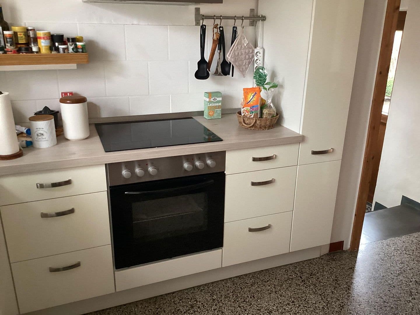 Predaj domu 130 m², pozemek 671 m², Heinkenborstel, Šlezvicko-Holštajnsko Predaj domu 130 m², pozemek 671 m², Heinkenborstel, Šlezvicko-Holštajnsko