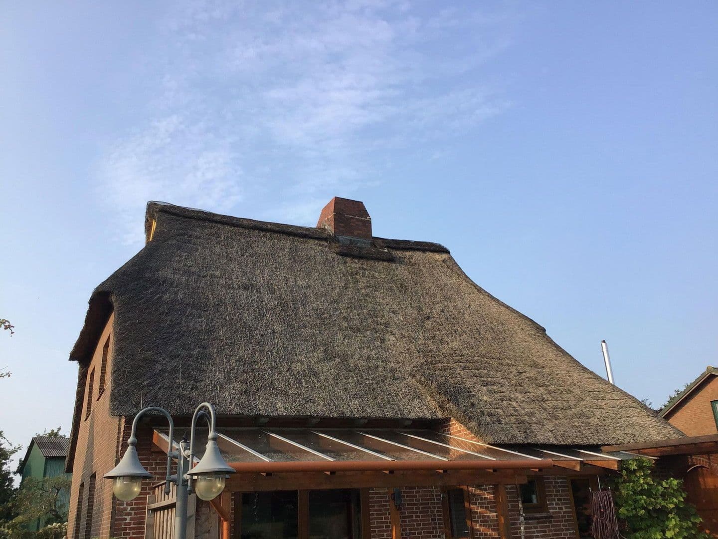 Predaj domu 130 m², pozemek 671 m², Heinkenborstel, Šlezvicko-Holštajnsko Predaj domu 130 m², pozemek 671 m², Heinkenborstel, Šlezvicko-Holštajnsko