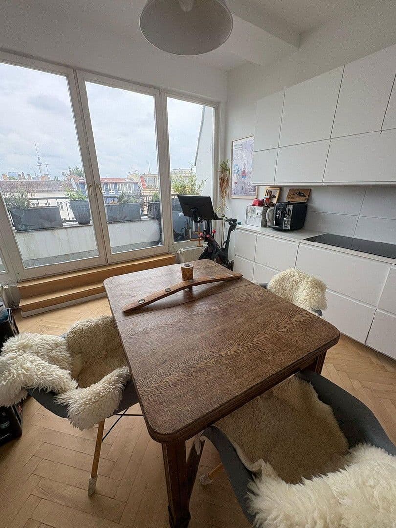 Predaj bytu 3-izbový 76 m², Danzigerstrasse 27, Berlin, Berlín Predaj bytu 3-izbový 76 m², Danzigerstrasse 27, Berlin, Berlín