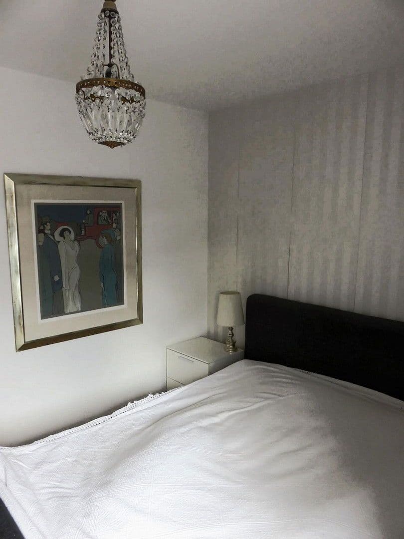 Prenájom bytu 2-izbový 65 m², München, Bavorsko Prenájom bytu 2-izbový 65 m², München, Bavorsko