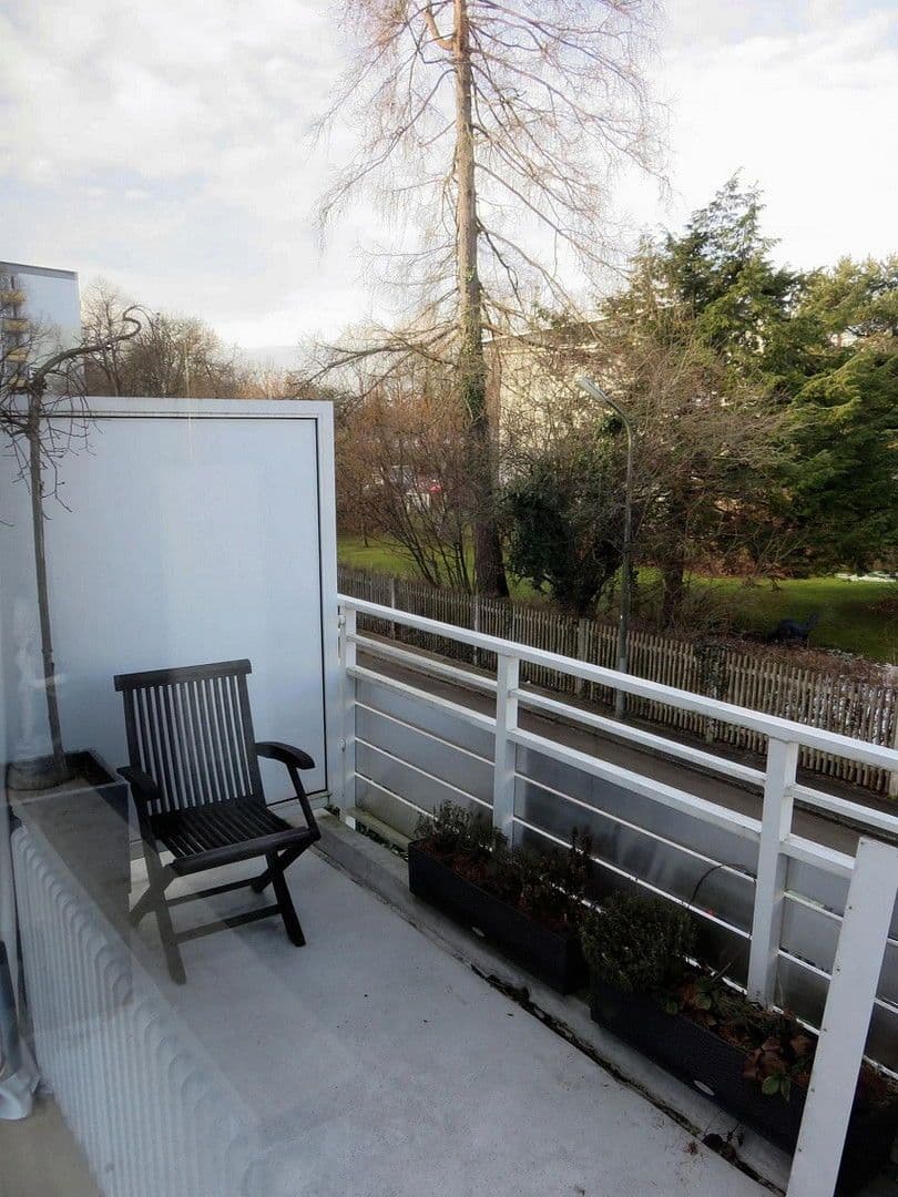 Prenájom bytu 2-izbový 65 m², München, Bavorsko Prenájom bytu 2-izbový 65 m², München, Bavorsko