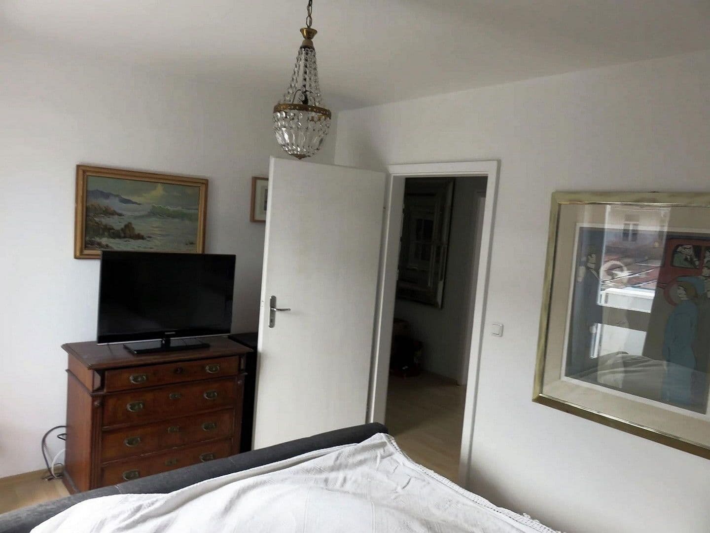 Prenájom bytu 2-izbový 65 m², München, Bavorsko Prenájom bytu 2-izbový 65 m², München, Bavorsko