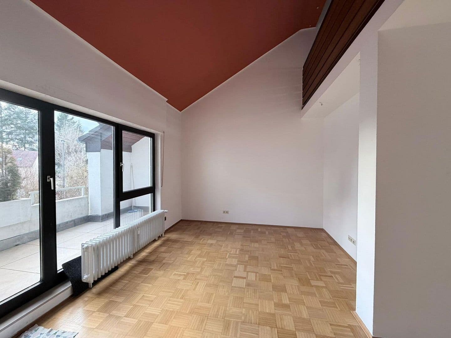 Prenájom bytu 2-izbový 85 m², Saalburgstraße 59, Bad Homburg vor der Höhe, Hesensko Prenájom bytu 2-izbový 85 m², Saalburgstraße 59, Bad Homburg vor der Höhe, Hesensko