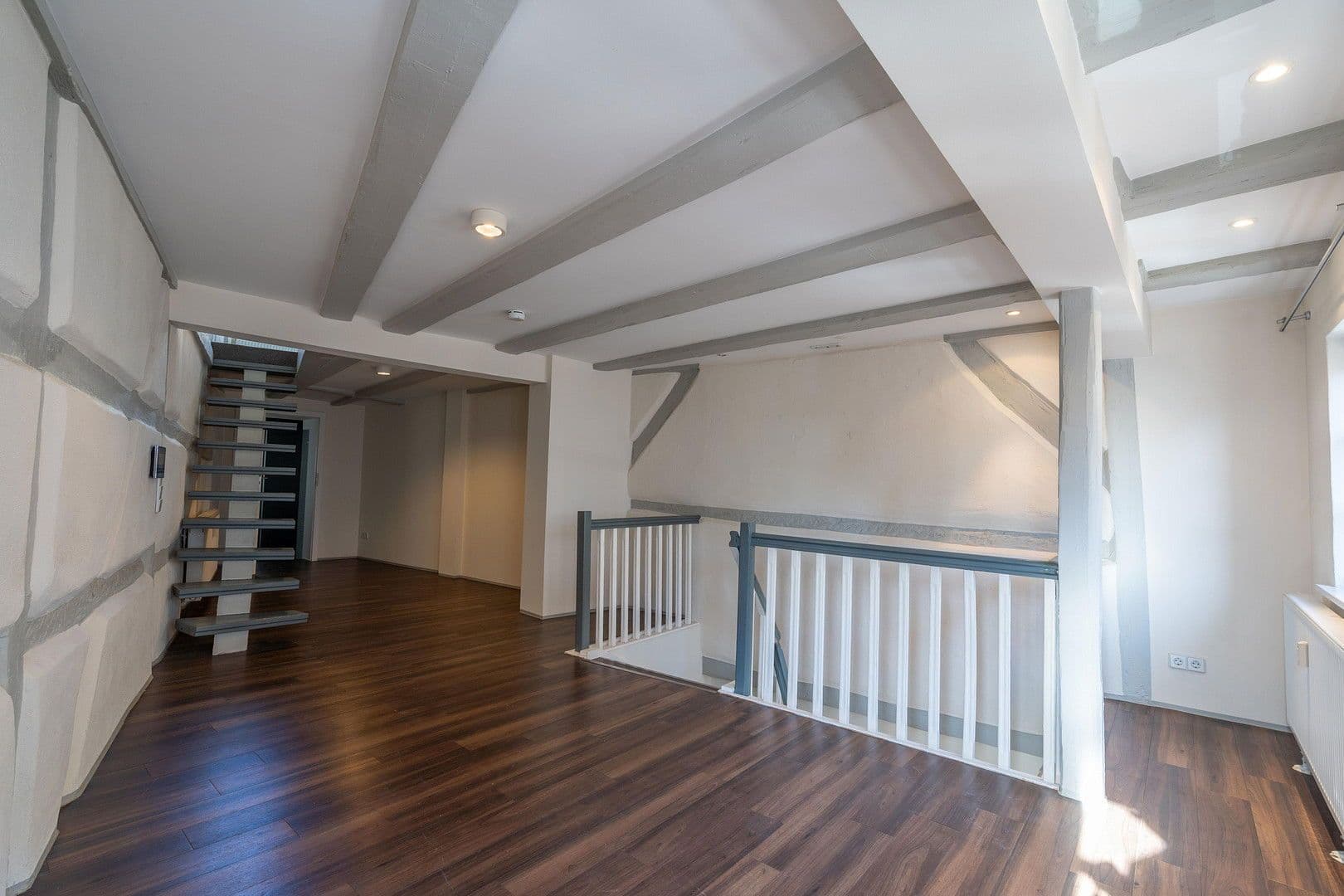 Prenájom bytu 3-izbový 125 m², Am Stadtberg 28, Dillingen an der Donau, Bavorsko Prenájom bytu 3-izbový 125 m², Am Stadtberg 28, Dillingen an der Donau, Bavorsko