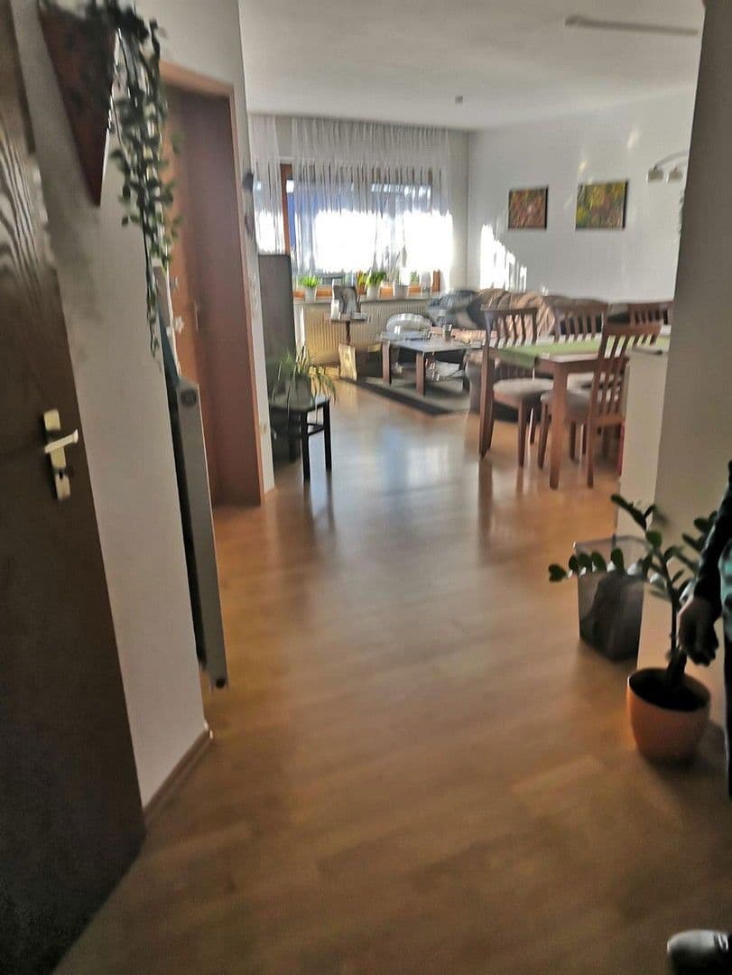 Predaj bytu 3-izbový 93 m², Kornstr 66, Neulußheim, Bádensko-Wurttembersko Predaj bytu 3-izbový 93 m², Kornstr 66, Neulußheim, Bádensko-Wurttembersko