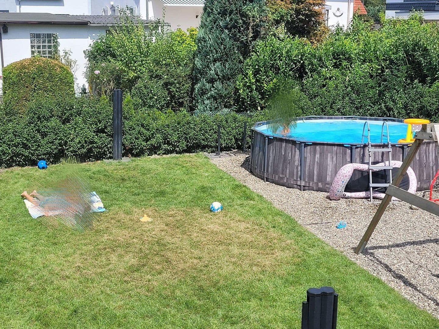 Predaj domu 120 m², pozemek 400 m², An der Schanzenbrücke 14, Duisburg, Severné Porýnie - Westfálsko Predaj domu 120 m², pozemek 400 m², An der Schanzenbrücke 14, Duisburg, Severné Porýnie - Westfálsko