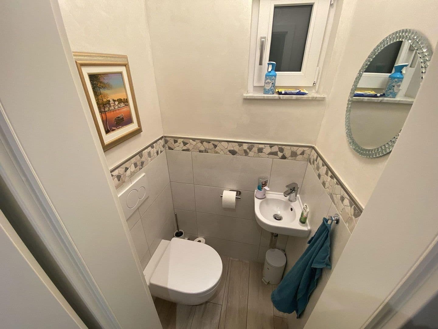 Predaj domu 120 m², pozemek 400 m², An der Schanzenbrücke 14, Duisburg, Severné Porýnie - Westfálsko Predaj domu 120 m², pozemek 400 m², An der Schanzenbrücke 14, Duisburg, Severné Porýnie - Westfálsko