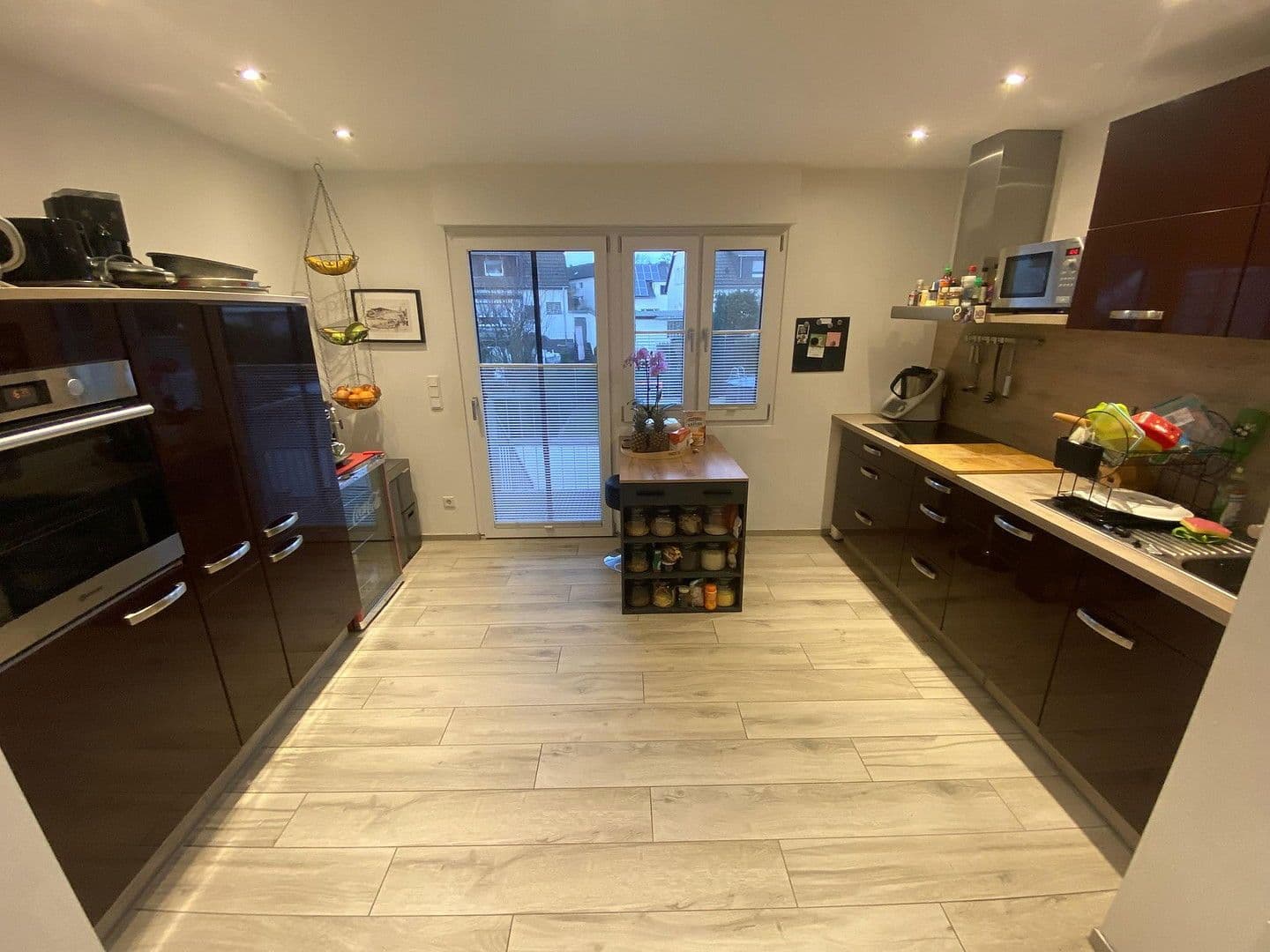 Predaj domu 120 m², pozemek 400 m², An der Schanzenbrücke 14, Duisburg, Severné Porýnie - Westfálsko Predaj domu 120 m², pozemek 400 m², An der Schanzenbrücke 14, Duisburg, Severné Porýnie - Westfálsko