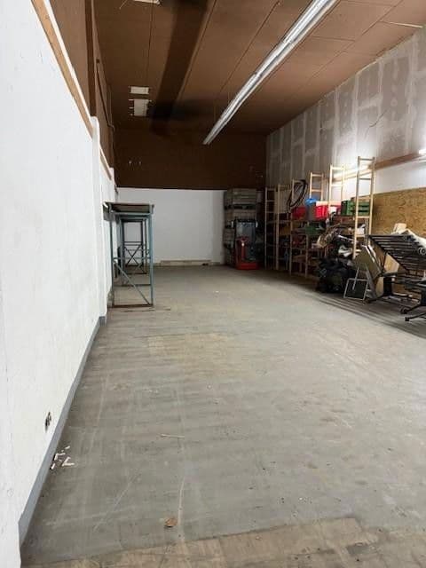 Prenájom nebytového priestoru 115 m², Friedhofstraße 14, Klingenberg am Main, Bavorsko Prenájom nebytového priestoru 115 m², Friedhofstraße 14, Klingenberg am Main, Bavorsko