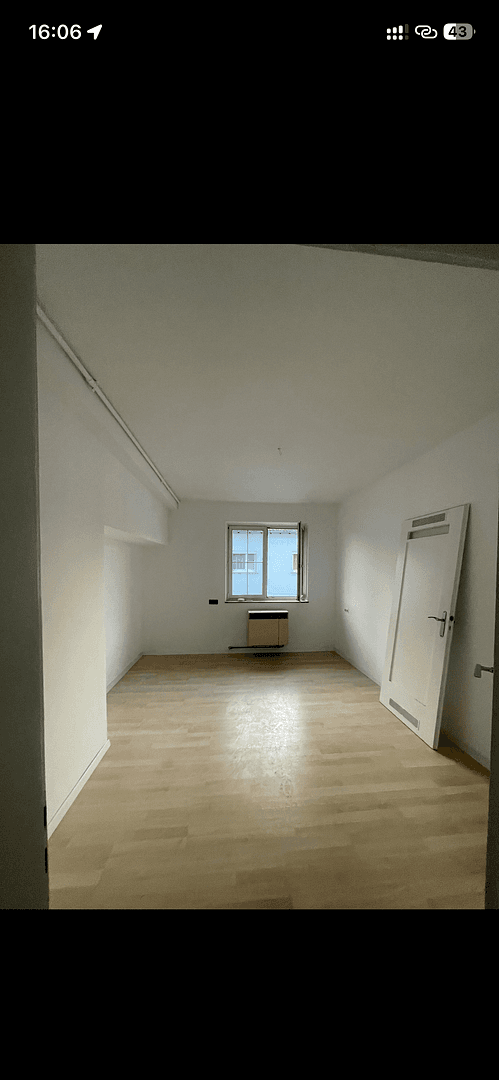 Prenájom bytu 4-izbový 92 m², Markomannenstrasse 27, Stuttgart, Bádensko-Wurttembersko Prenájom bytu 4-izbový 92 m², Markomannenstrasse 27, Stuttgart, Bádensko-Wurttembersko