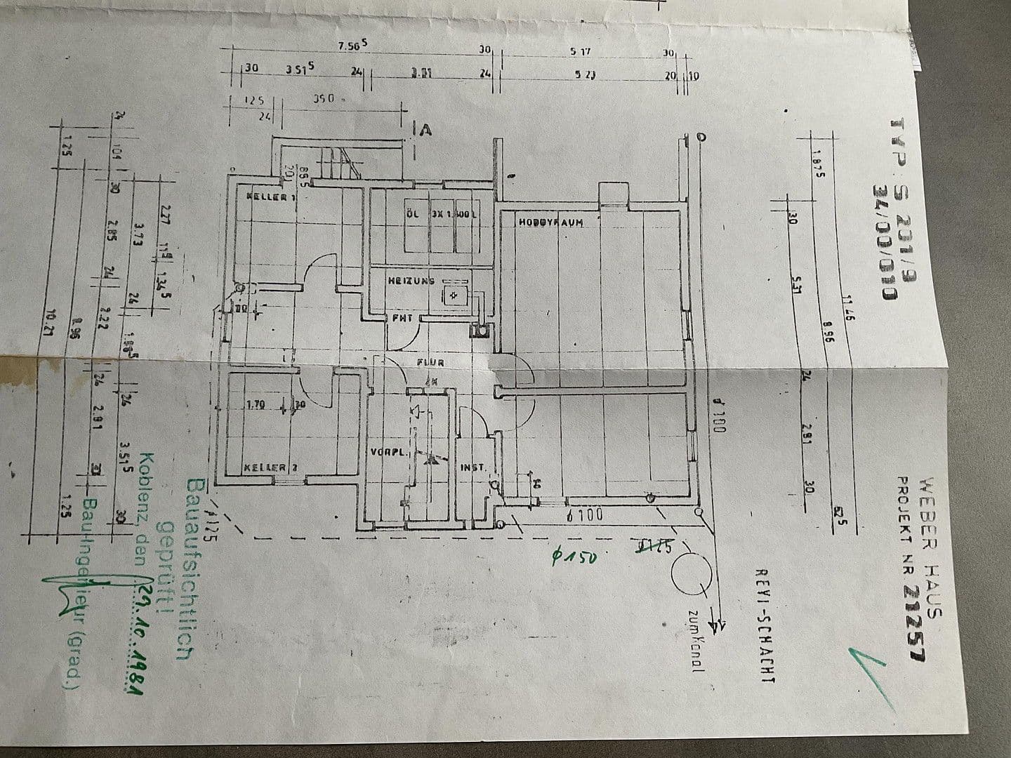 Predaj domu 180 m², pozemek 582 m², Polch, Porýnie-Falcko Predaj domu 180 m², pozemek 582 m², Polch, Porýnie-Falcko
