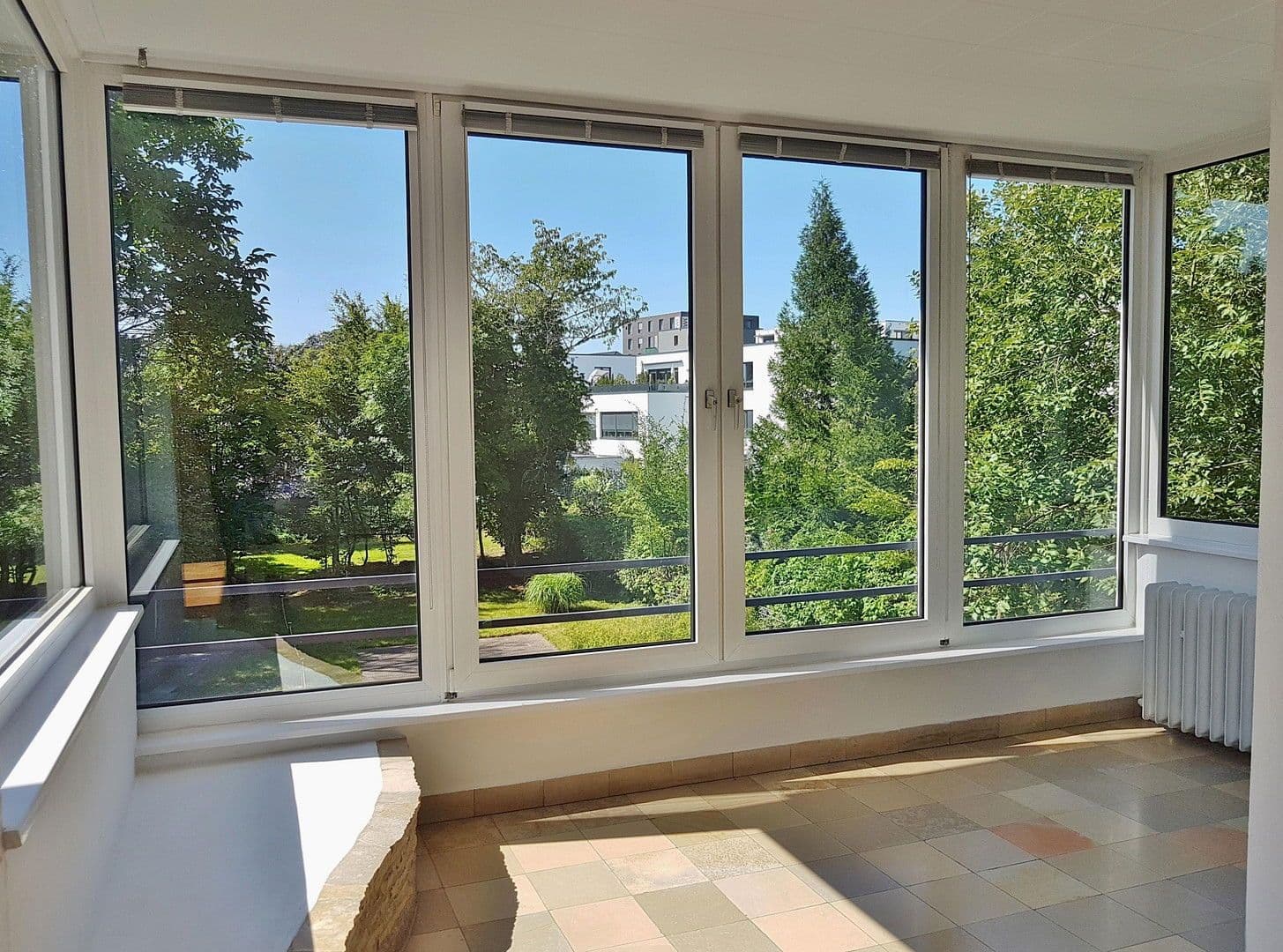 Prenájom bytu 5-izbový 147 m², Hildesheim, Dolné Sasko Prenájom bytu 5-izbový 147 m², Hildesheim, Dolné Sasko