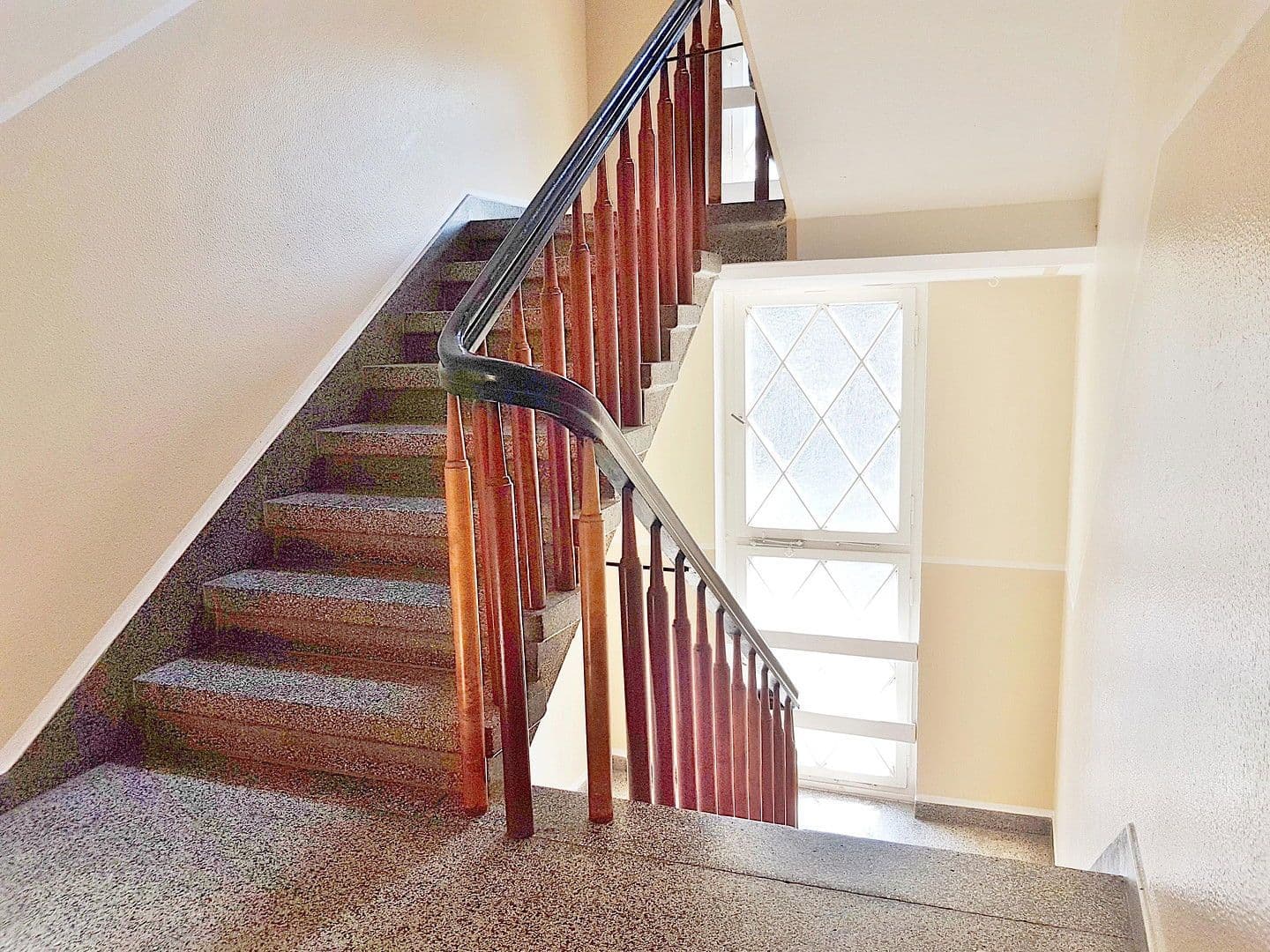 Prenájom bytu 5-izbový 147 m², Hildesheim, Dolné Sasko Prenájom bytu 5-izbový 147 m², Hildesheim, Dolné Sasko