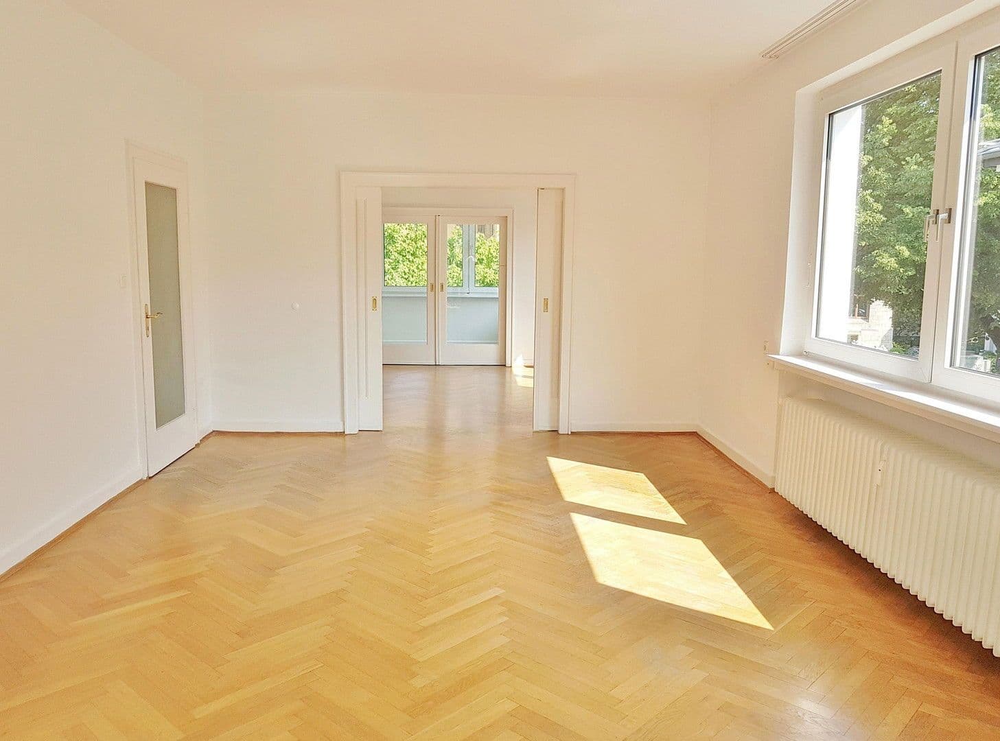 Prenájom bytu 5-izbový 147 m², Hildesheim, Dolné Sasko Prenájom bytu 5-izbový 147 m², Hildesheim, Dolné Sasko