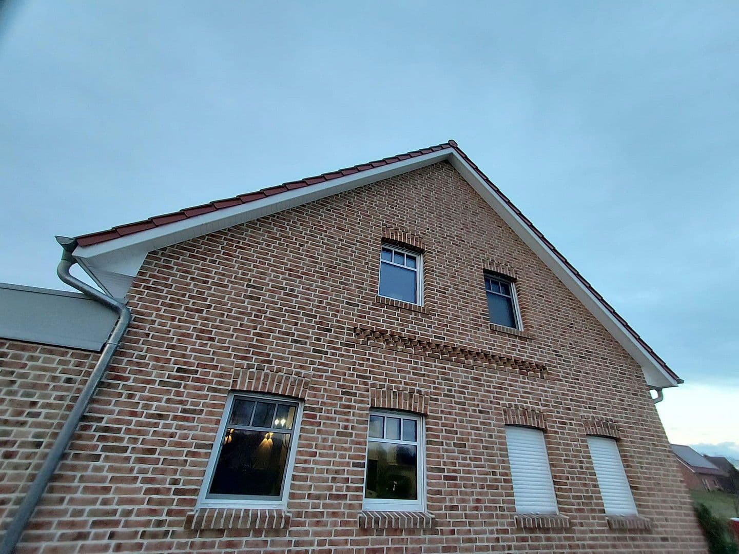 Predaj domu 160 m², pozemek 859 m², Dersum, Dolné Sasko Predaj domu 160 m², pozemek 859 m², Dersum, Dolné Sasko