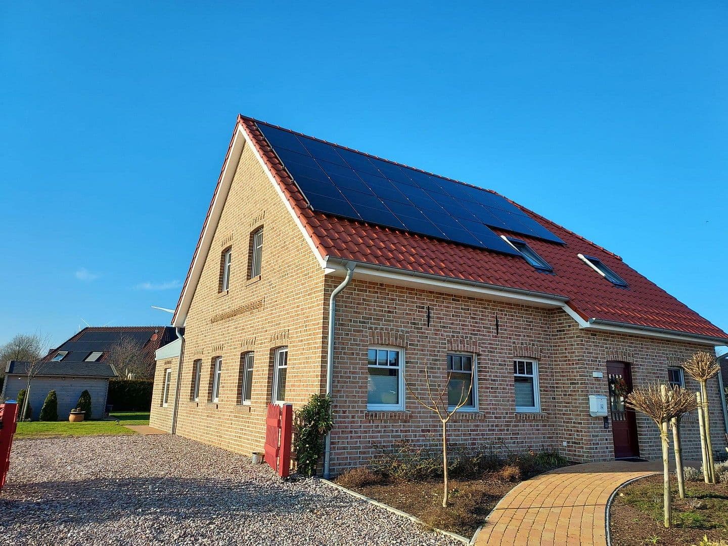 Predaj domu 160 m², pozemek 859 m², Dersum, Dolné Sasko Predaj domu 160 m², pozemek 859 m², Dersum, Dolné Sasko