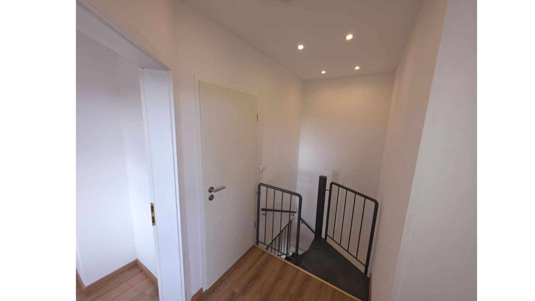 Predaj bytu 3-izbový 66 m², Landau in der Pfalz, Porýnie-Falcko Predaj bytu 3-izbový 66 m², Landau in der Pfalz, Porýnie-Falcko