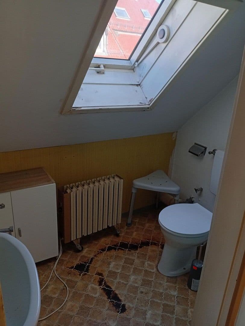 Prenájom bytu 2-izbový 35 m², Innere Uferstr. 6, Augsburg, Bavorsko Prenájom bytu 2-izbový 35 m², Innere Uferstr. 6, Augsburg, Bavorsko