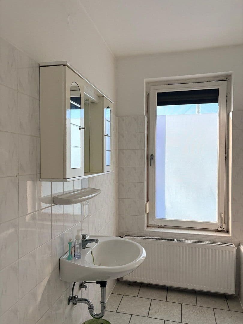 Predaj domu 110 m², pozemek 103 m², Osterfeuerbergstr. 24, Bremen, Brémy Predaj domu 110 m², pozemek 103 m², Osterfeuerbergstr. 24, Bremen, Brémy