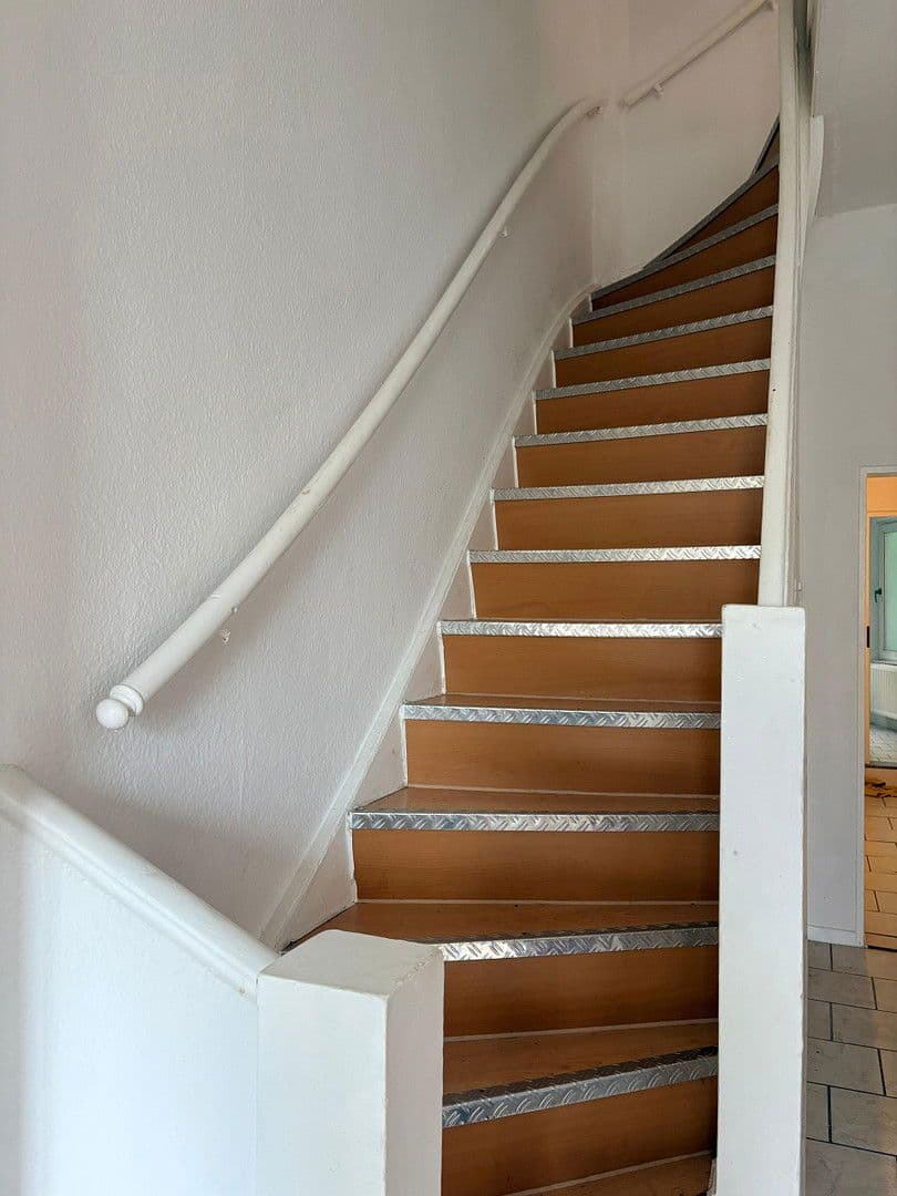 Predaj domu 110 m², pozemek 103 m², Osterfeuerbergstr. 24, Bremen, Brémy Predaj domu 110 m², pozemek 103 m², Osterfeuerbergstr. 24, Bremen, Brémy