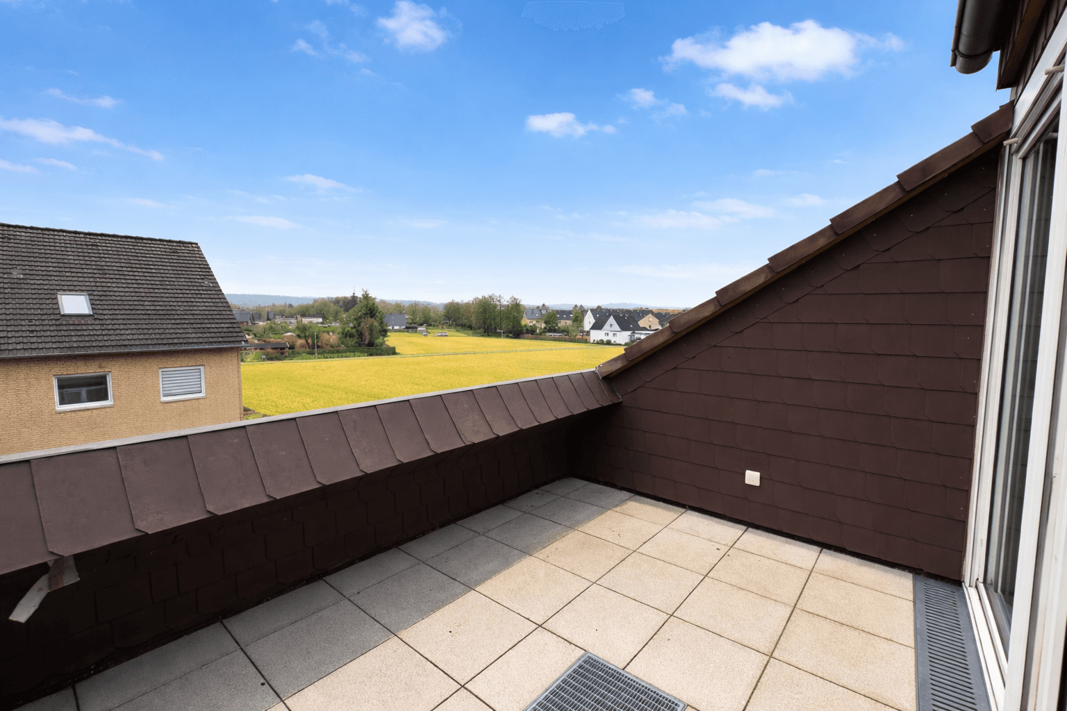 Prenájom bytu 2-izbový 58 m², Bielefeld, Severné Porýnie - Westfálsko Prenájom bytu 2-izbový 58 m², Bielefeld, Severné Porýnie - Westfálsko