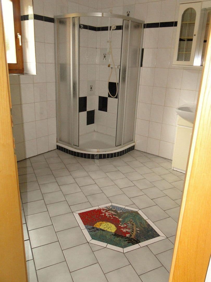 Prenájom bytu 3-izbový 68 m², Kundl, Tirolsko Prenájom bytu 3-izbový 68 m², Kundl, Tirolsko