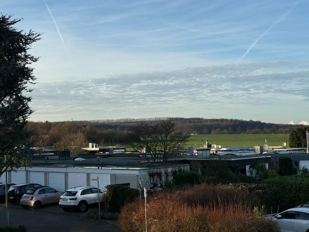 Prenájom bytu 3-izbový 123 m², Frechen, Severné Porýnie - Westfálsko Prenájom bytu 3-izbový 123 m², Frechen, Severné Porýnie - Westfálsko