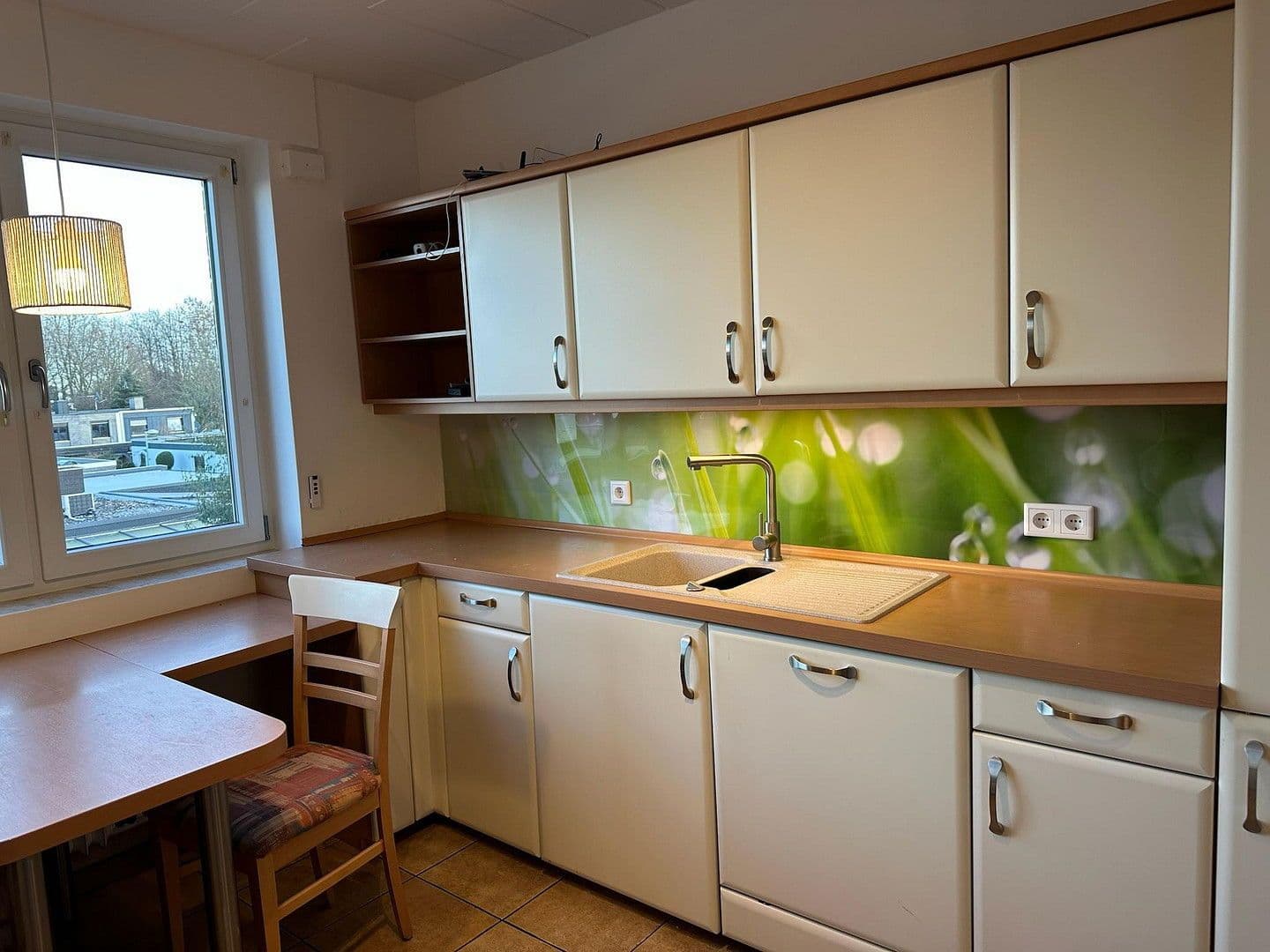 Prenájom bytu 3-izbový 123 m², Frechen, Severné Porýnie - Westfálsko Prenájom bytu 3-izbový 123 m², Frechen, Severné Porýnie - Westfálsko