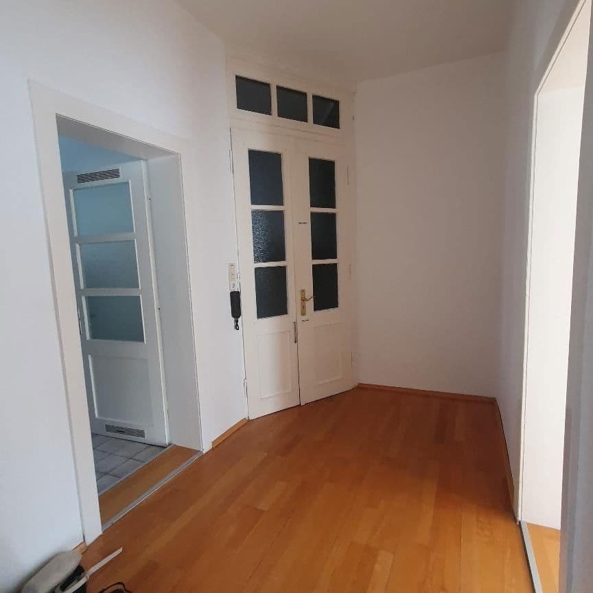 Predaj bytu 3-izbový 76 m², Frankfurt am Main, Hesensko Predaj bytu 3-izbový 76 m², Frankfurt am Main, Hesensko