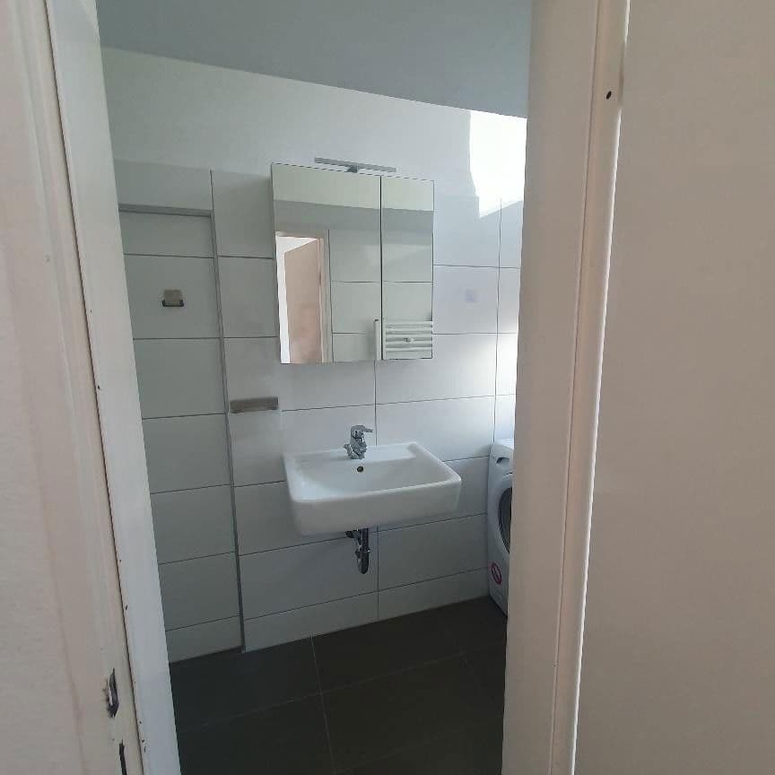 Predaj bytu 3-izbový 76 m², Frankfurt am Main, Hesensko Predaj bytu 3-izbový 76 m², Frankfurt am Main, Hesensko