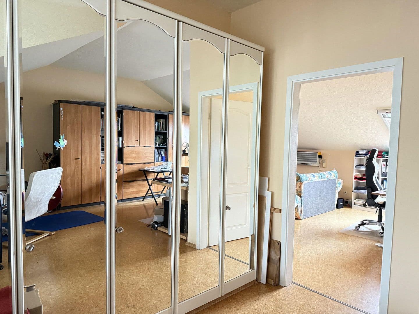 Predaj domu 240 m², pozemek 992 m², Weyerbusch, Porýnie-Falcko Predaj domu 240 m², pozemek 992 m², Weyerbusch, Porýnie-Falcko