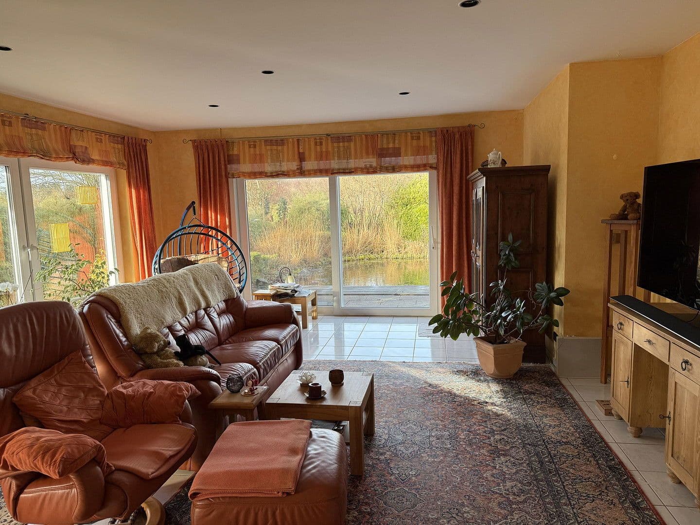 Predaj domu 240 m², pozemek 992 m², Weyerbusch, Porýnie-Falcko Predaj domu 240 m², pozemek 992 m², Weyerbusch, Porýnie-Falcko