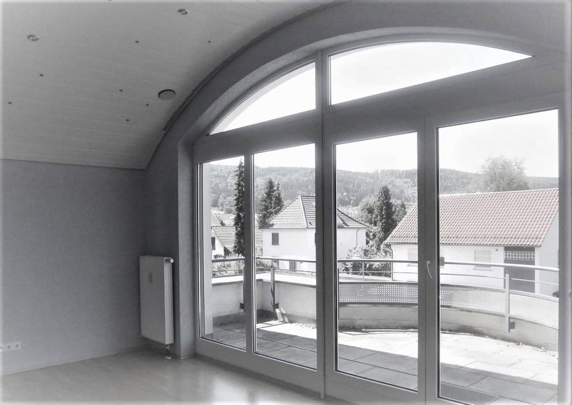 Prenájom bytu 5-izbový 112 m², Lorch, Bádensko-Wurttembersko Prenájom bytu 5-izbový 112 m², Lorch, Bádensko-Wurttembersko