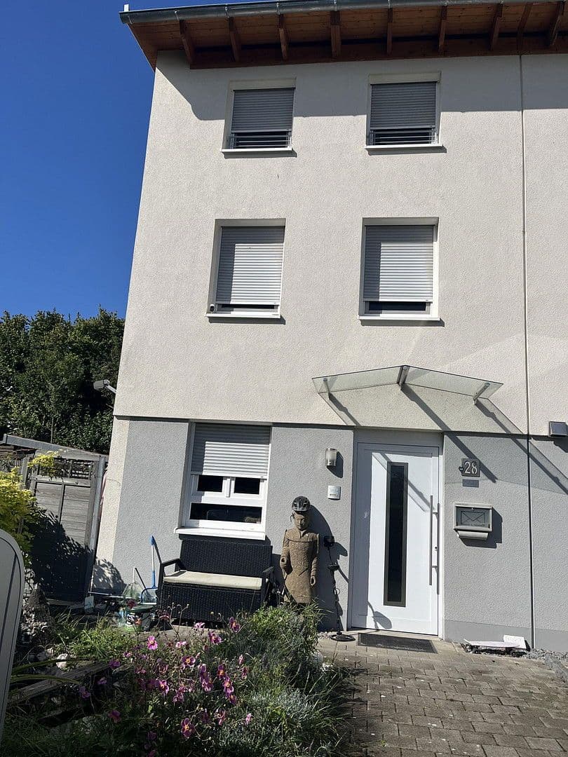 Predaj domu 144 m², pozemek 330 m², Gertrud Luckner Strasse 28, Ditzingen, Bádensko-Wurttembersko Predaj domu 144 m², pozemek 330 m², Gertrud Luckner Strasse 28, Ditzingen, Bádensko-Wurttembersko