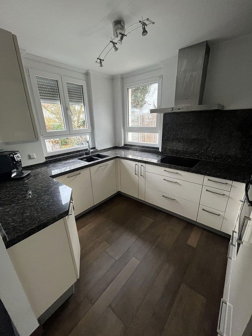 Predaj domu 144 m², pozemek 330 m², Gertrud Luckner Strasse 28, Ditzingen, Bádensko-Wurttembersko Predaj domu 144 m², pozemek 330 m², Gertrud Luckner Strasse 28, Ditzingen, Bádensko-Wurttembersko