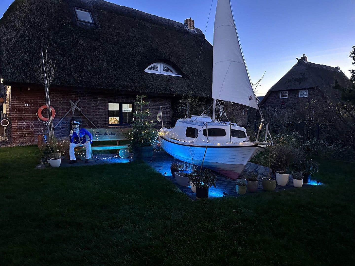 Predaj domu 190 m², pozemek 900 m², Dranske, Meklenbursko-Predpomoransko Predaj domu 190 m², pozemek 900 m², Dranske, Meklenbursko-Predpomoransko