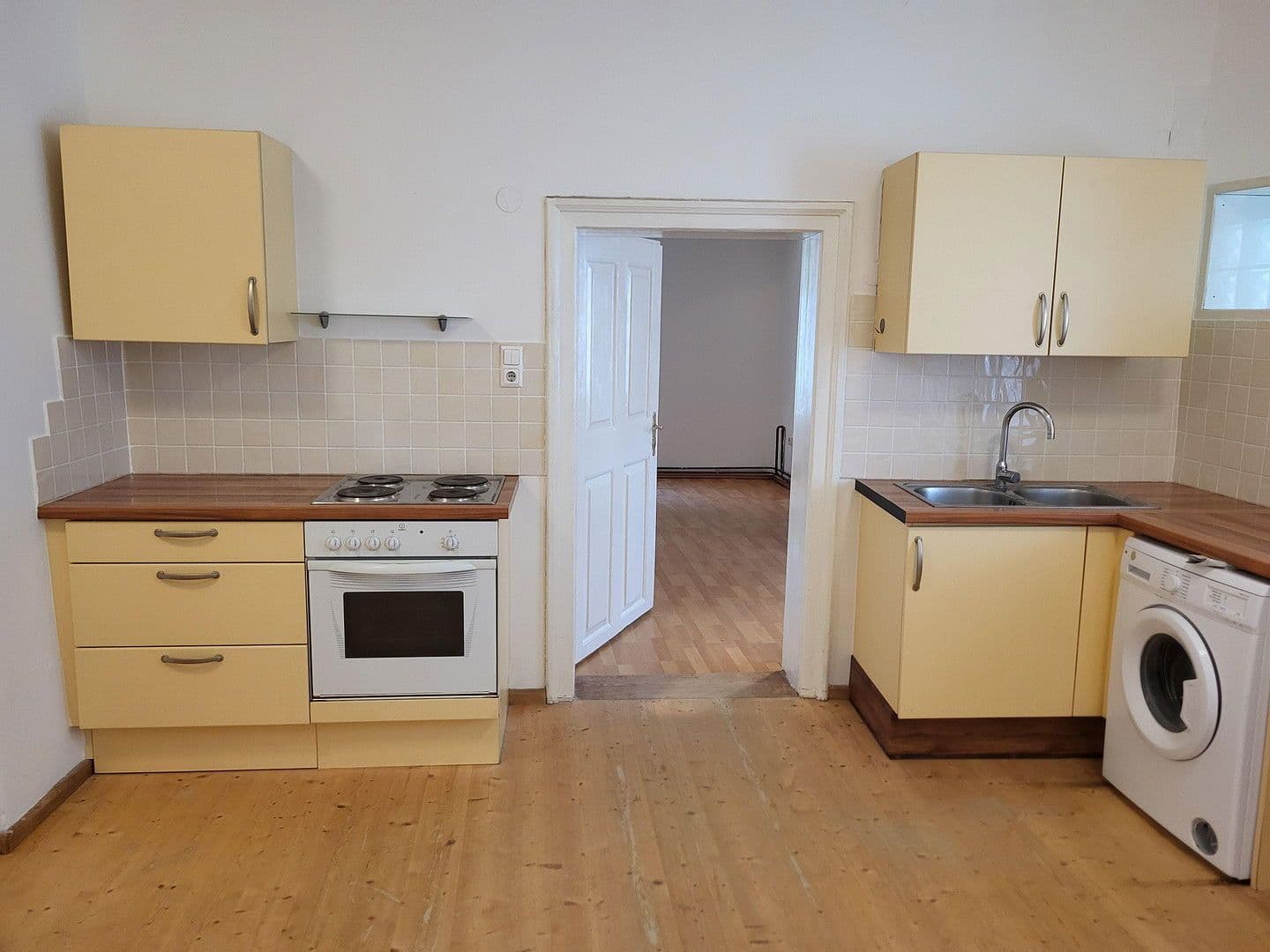 Prenájom bytu 2-izbový 80 m², Steiner Donaulände, Krems an der Donau - Stein, Dolné Rakúsko Prenájom bytu 2-izbový 80 m², Steiner Donaulände, Krems an der Donau - Stein, Dolné Rakúsko