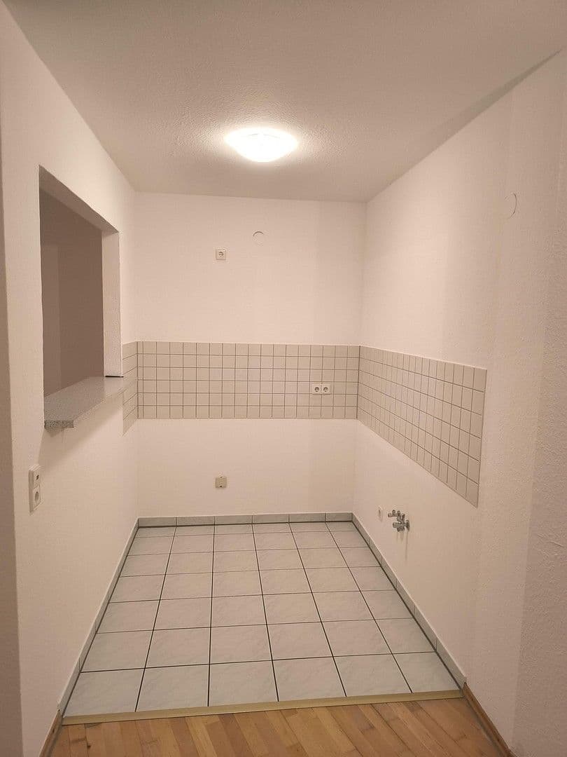 Predaj bytu 3-izbový 74 m², Niedererdstraße, Ludwigshafen am Rhein, Porýnie-Falcko Predaj bytu 3-izbový 74 m², Niedererdstraße, Ludwigshafen am Rhein, Porýnie-Falcko