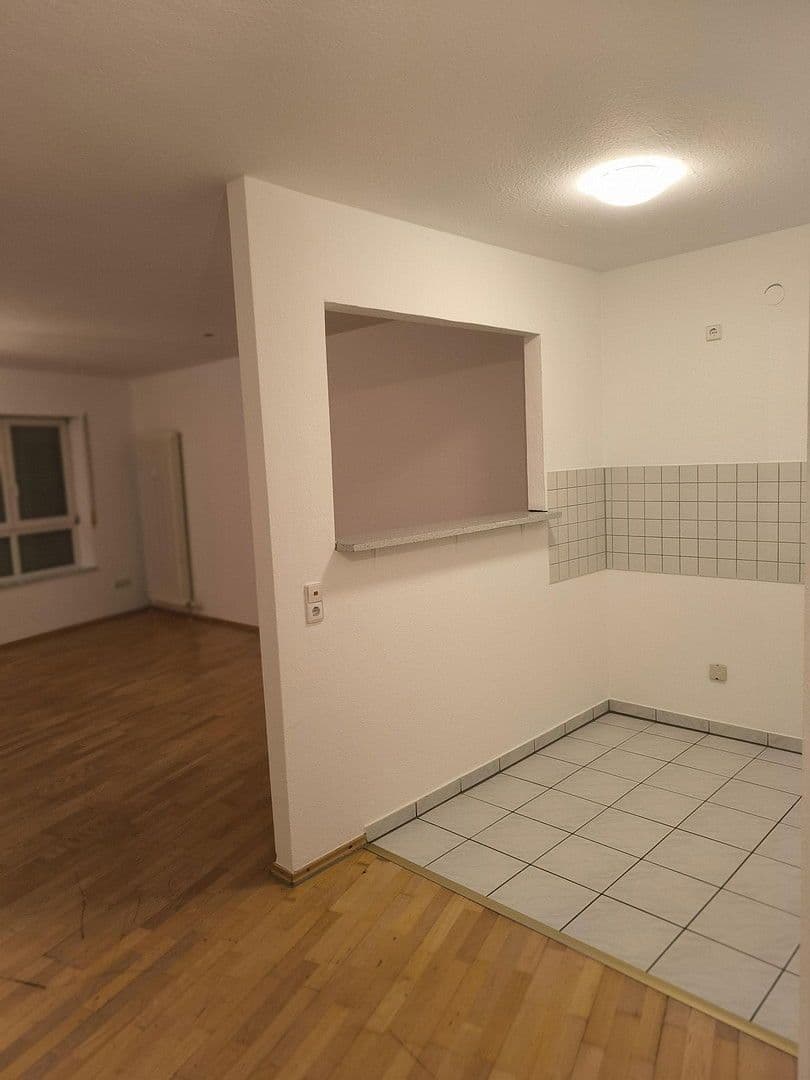 Predaj bytu 3-izbový 74 m², Niedererdstraße, Ludwigshafen am Rhein, Porýnie-Falcko Predaj bytu 3-izbový 74 m², Niedererdstraße, Ludwigshafen am Rhein, Porýnie-Falcko