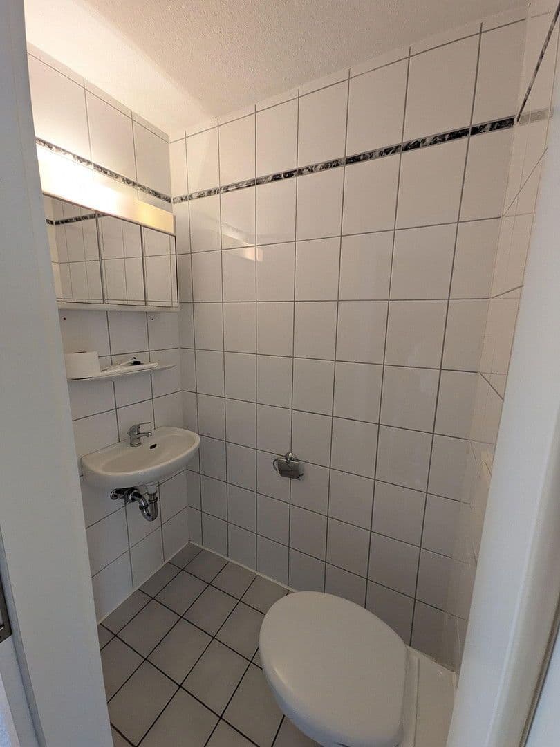 Predaj bytu 3-izbový 74 m², Niedererdstraße, Ludwigshafen am Rhein, Porýnie-Falcko Predaj bytu 3-izbový 74 m², Niedererdstraße, Ludwigshafen am Rhein, Porýnie-Falcko