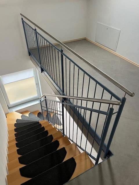 Prenájom domu 255 m², pozemek 300 m², Kirchstr. 16b, Reichenbach-Steegen, Porýnie-Falcko Prenájom domu 255 m², pozemek 300 m², Kirchstr. 16b, Reichenbach-Steegen, Porýnie-Falcko